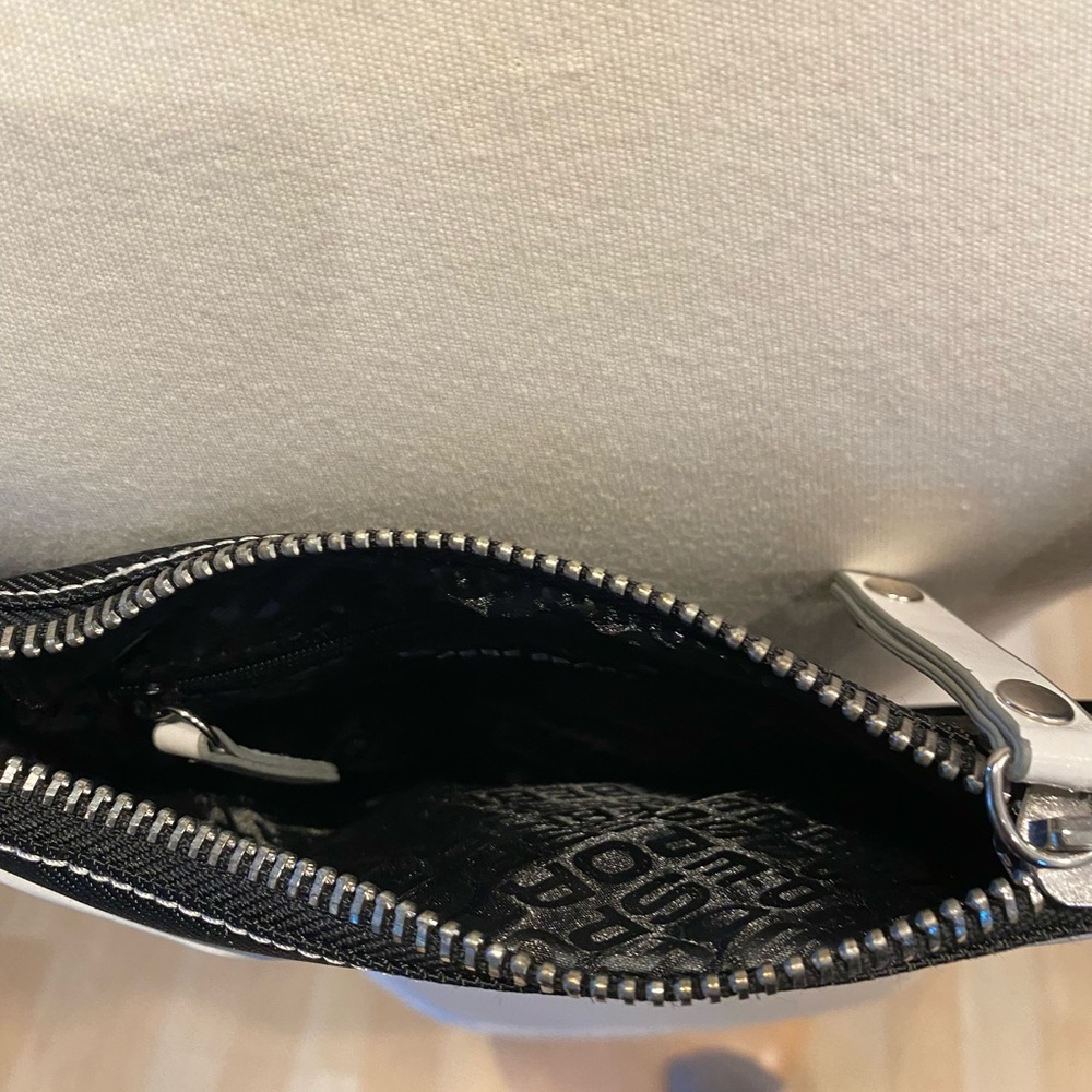 NWT Bebe sport belt bag - Picture 3 of 5